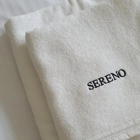 Sereno, Parking Gratis, Brak Kaucji *